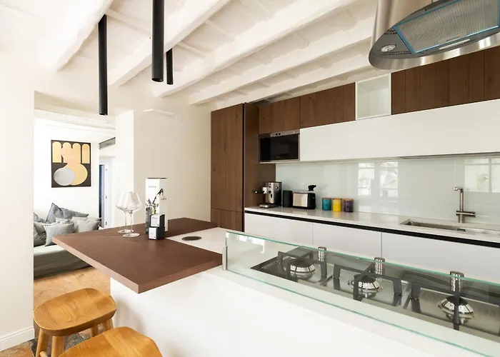 Elegance And Charm In Splendid Via Giulia רומא